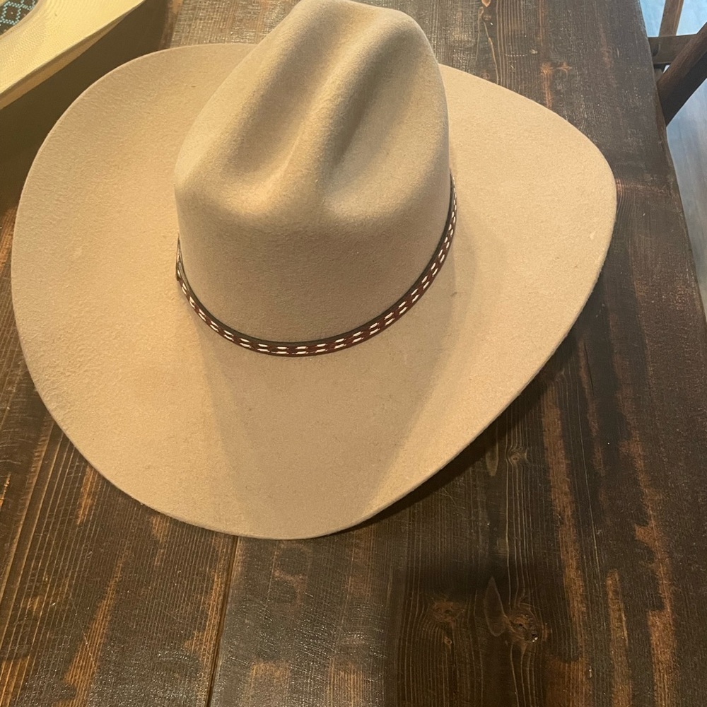 Cowboy Hat size 7 1/4- Like new, worn once